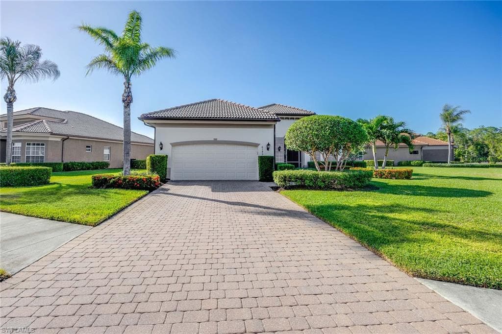 6145 Dogleg DR NAPLES, FL 34113