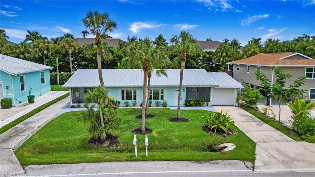 1855 Danford ST NAPLES, FL 34112