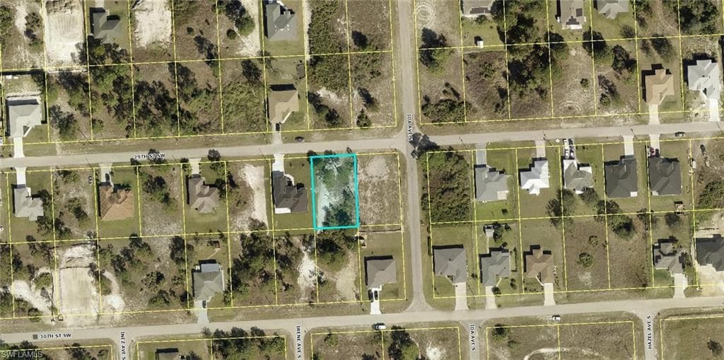 2903 29th ST SW LEHIGH ACRES, FL 33976