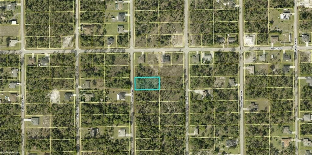918 Acacia AVE LEHIGH ACRES, FL 33972