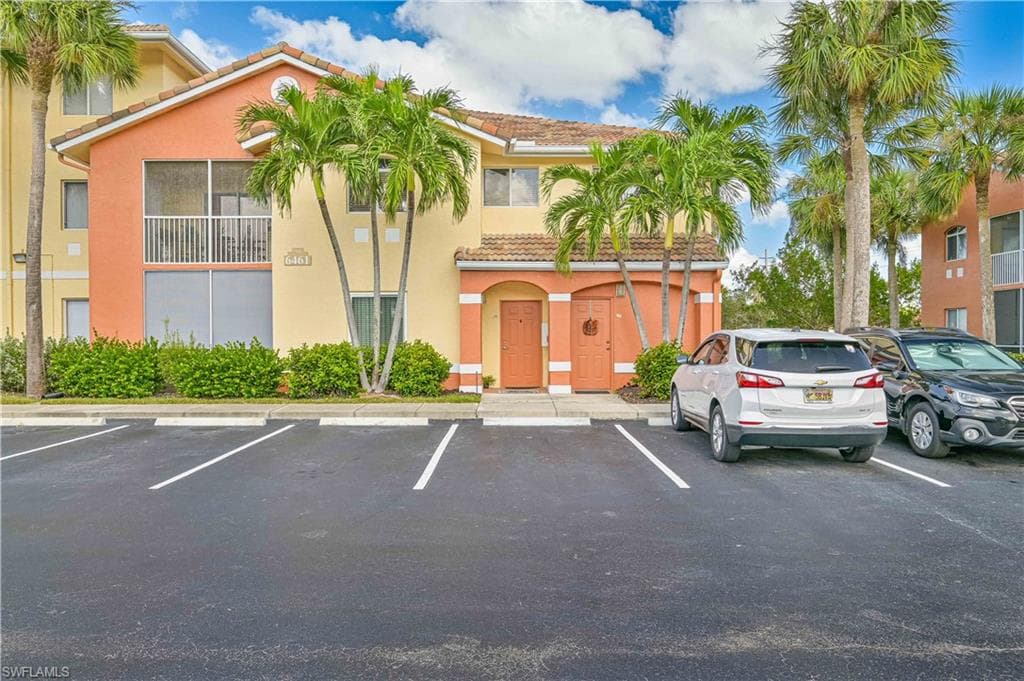 6461 Aragon WAY 108 FORT MYERS, FL 33966