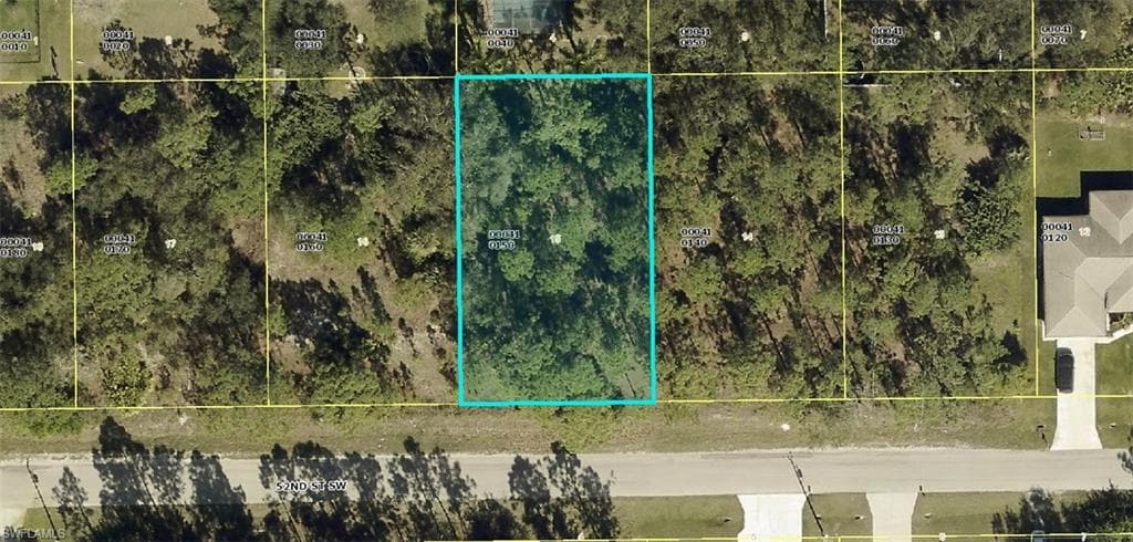 2710 52nd ST SW LEHIGH ACRES, FL 33976