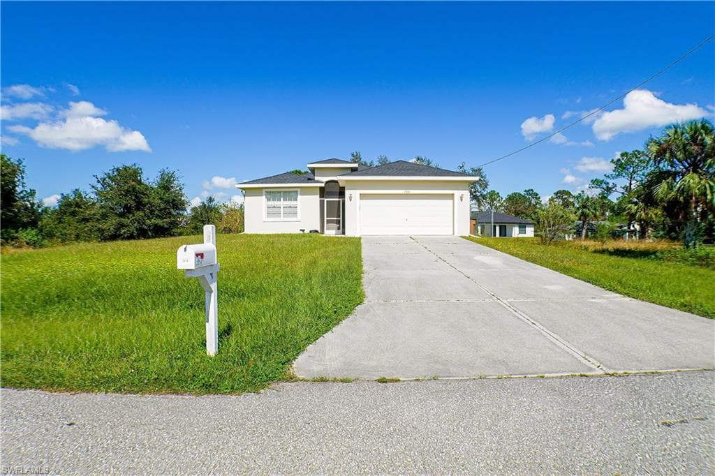 2514 55th ST SW LEHIGH ACRES, FL 33976