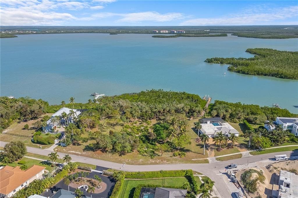 849 Caxambas DR MARCO ISLAND, FL 34145