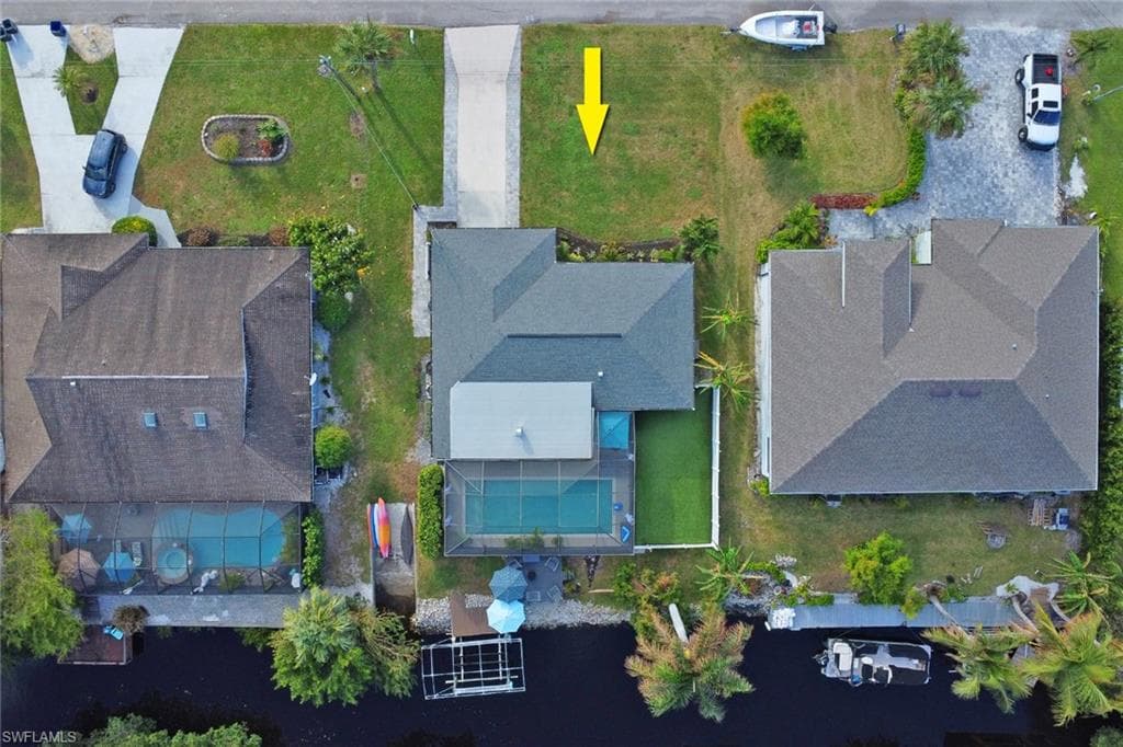 27099 Belle Rio DR BONITA SPRINGS, FL 34135