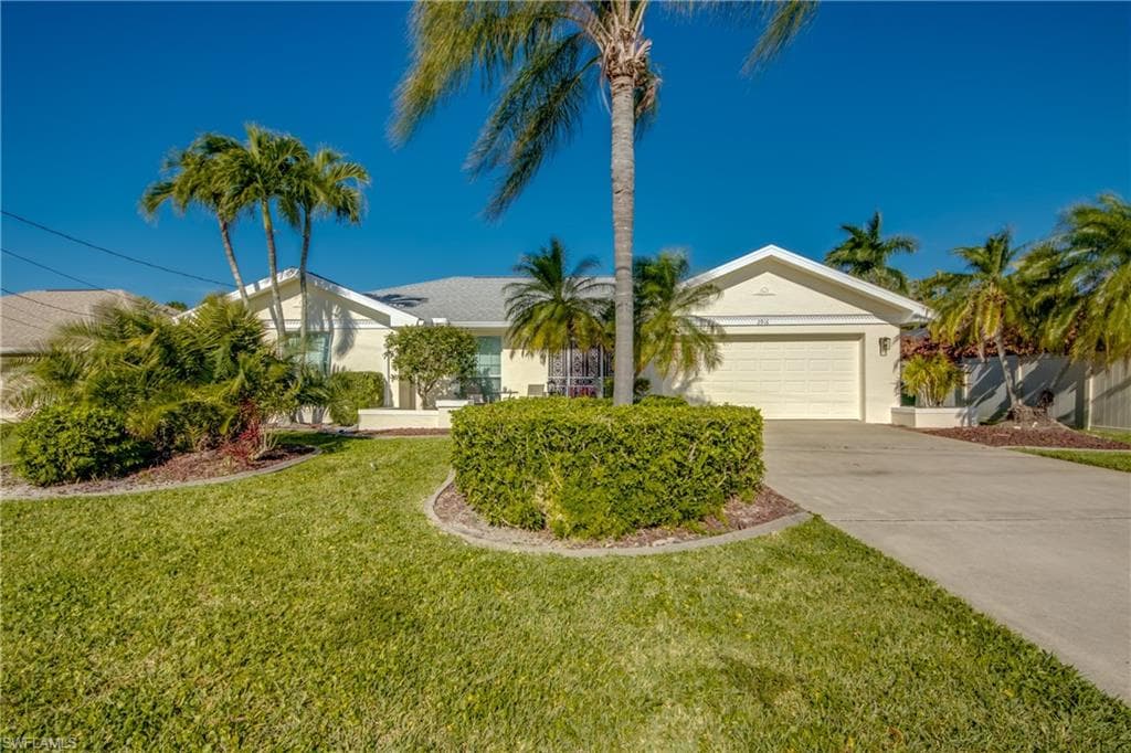 2916 SE 22nd PL CAPE CORAL, FL 33904