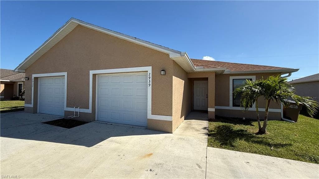 2939 Skyline BLVD CAPE CORAL, FL 33914