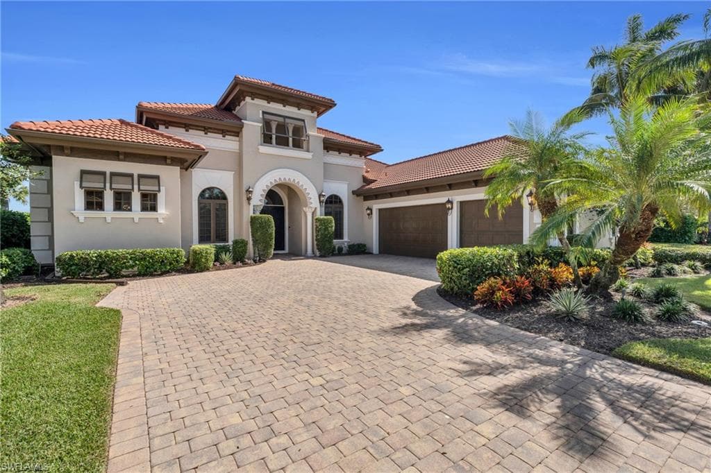 9035 Shenendoah CIR NAPLES, FL 34113