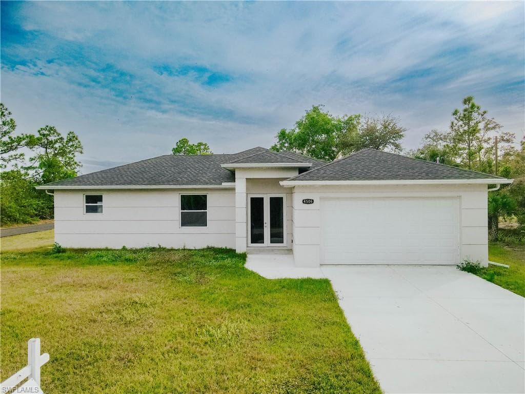 4506 E 2nd ST LEHIGH ACRES, FL 33936