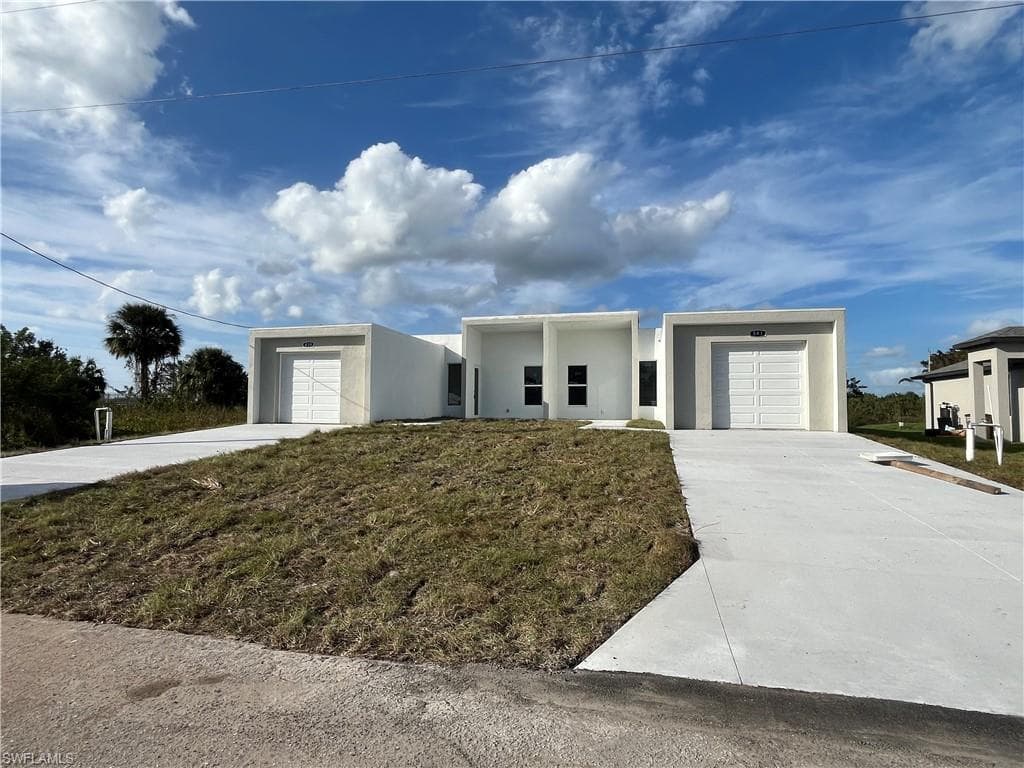 841 Apartment ST E LEHIGH ACRES, FL 33974
