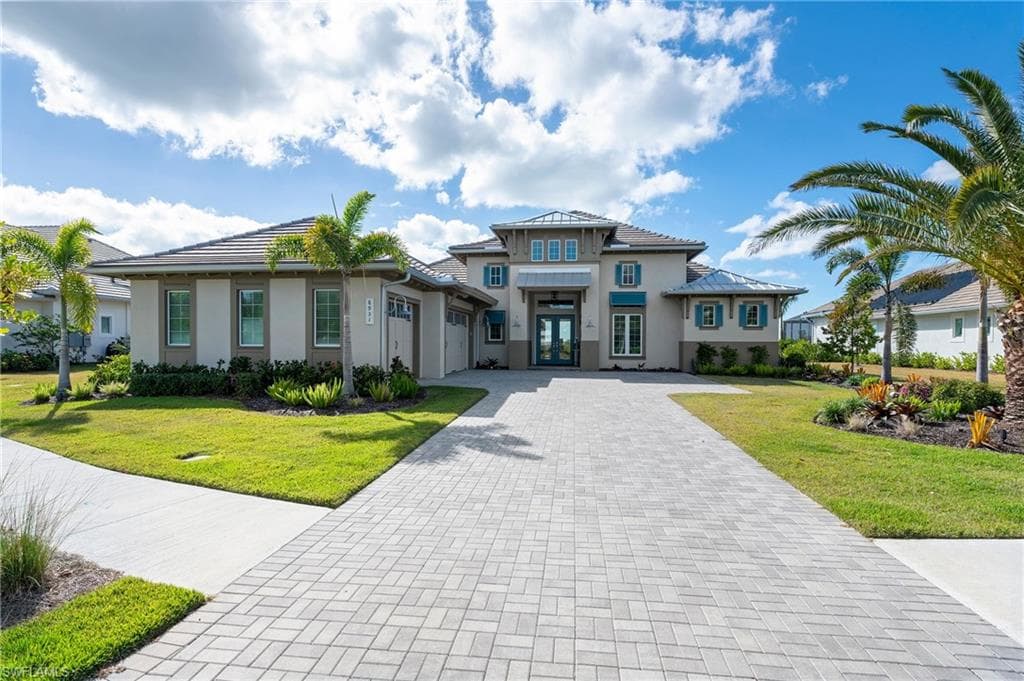 8931 Nevis WAY NAPLES, FL 34112