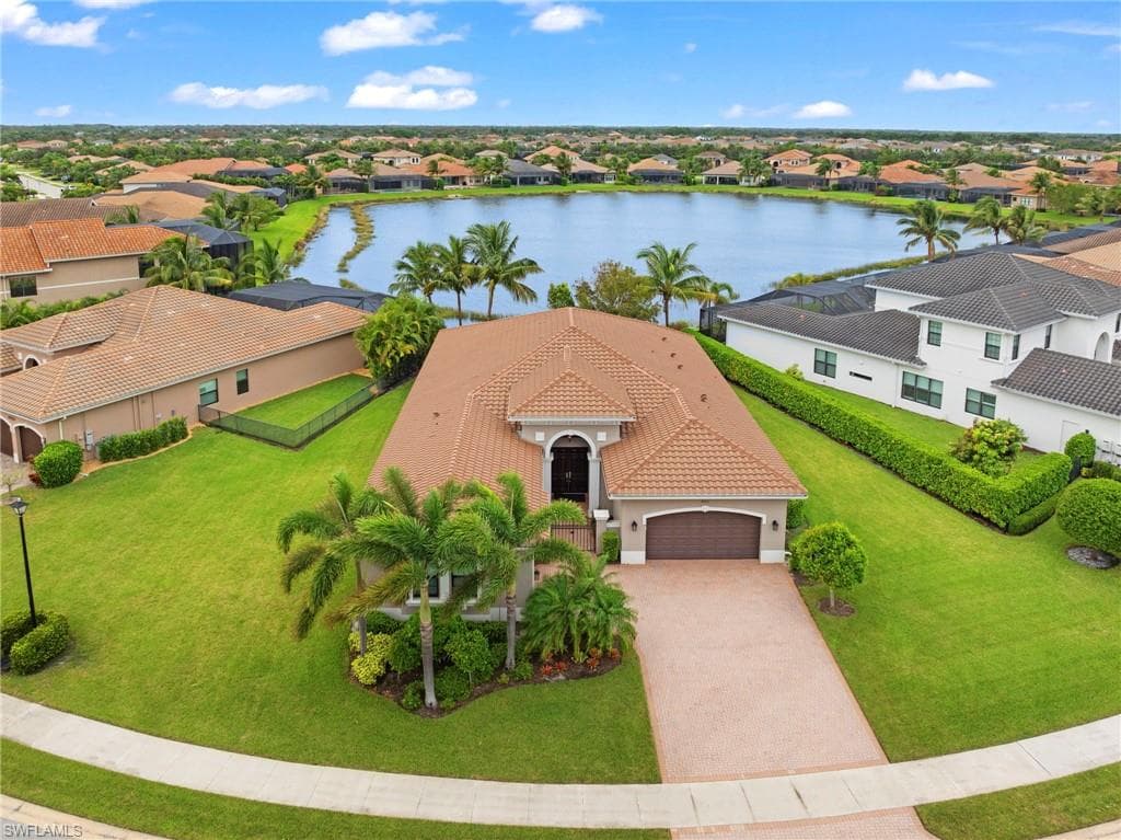 4365 Caldera CIR NAPLES, FL 34119