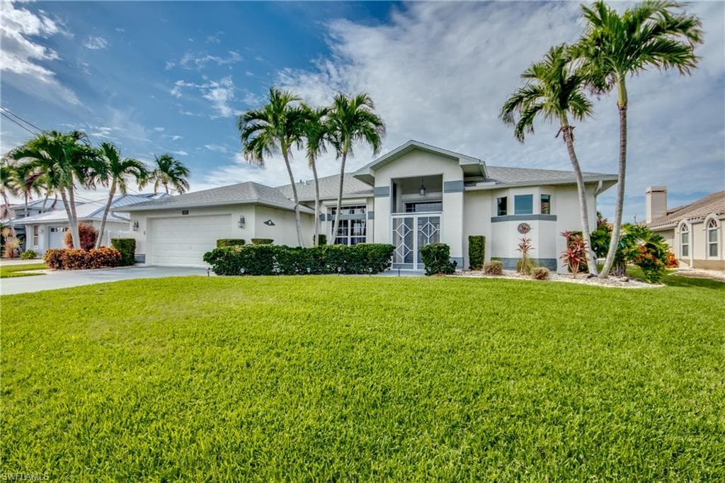 5010 SW 11th AVE CAPE CORAL, FL 33914