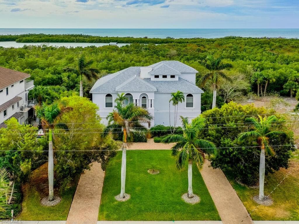 524 Spinnaker DR MARCO ISLAND, FL 34145