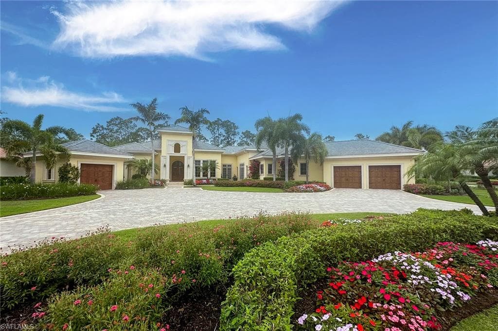 29100 Teramo WAY NAPLES, FL 34110