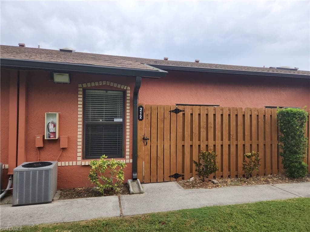 822 SW 47th TER 212 CAPE CORAL, FL 33914