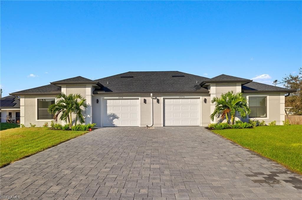 1576-1578 Gretchen AVE S LEHIGH ACRES, FL 33973