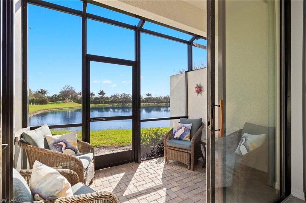 1410 Oceania DR S NAPLES, FL 34113