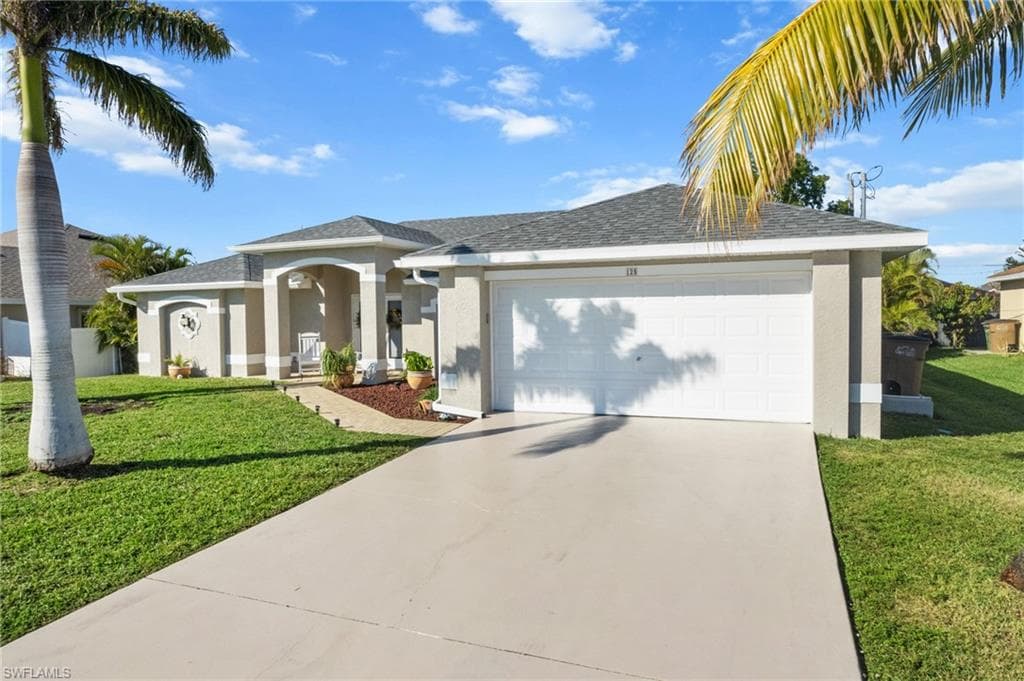125 SW 22nd TER CAPE CORAL, FL 33991