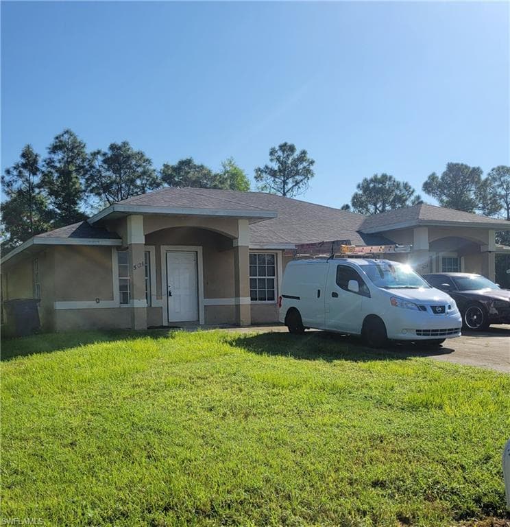 5126 29th ST SW LEHIGH ACRES, FL 33973