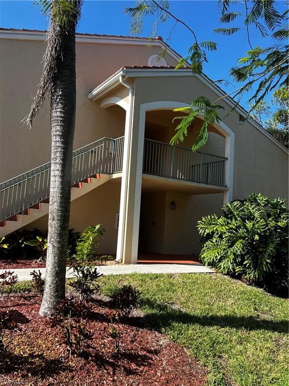 1230 Wildwood Lakes BLVD 208 NAPLES, FL 34104