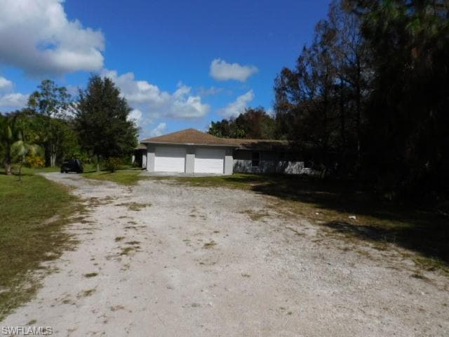 881 22nd AVE NW NAPLES, FL 34120