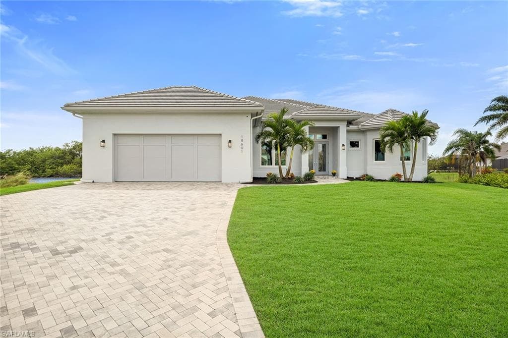 18601 Candletree CT NAPLES, FL 34114