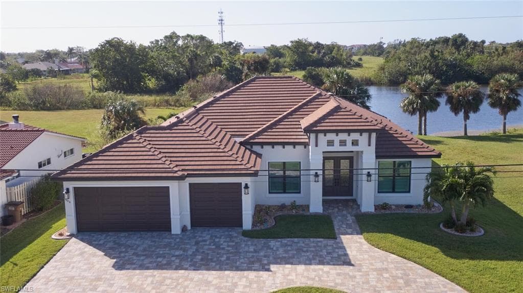 506 Wildwood PKWY CAPE CORAL, FL 33904
