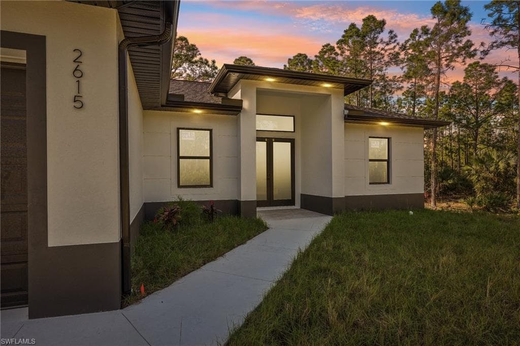 2615 34th ST LEHIGH ACRES, FL 33971