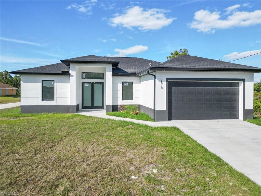 2518 26th ST W LEHIGH ACRES, FL 33971