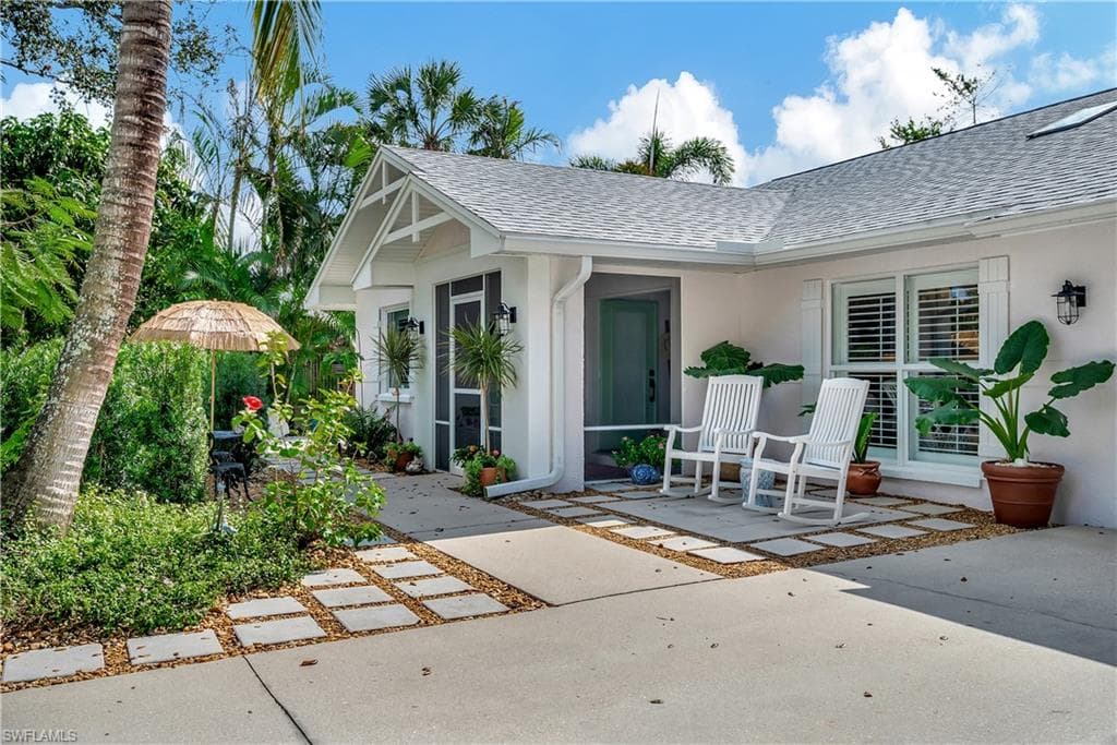 2512 River Reach DR NAPLES, FL 34104