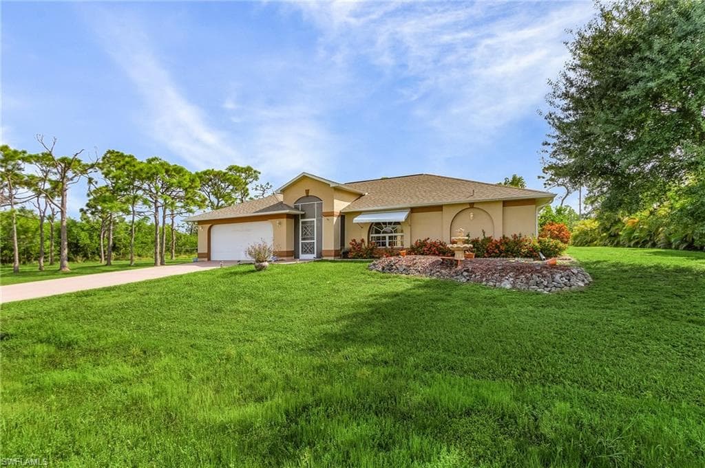 8704 Yukon CT ST. JAMES CITY, FL 33956
