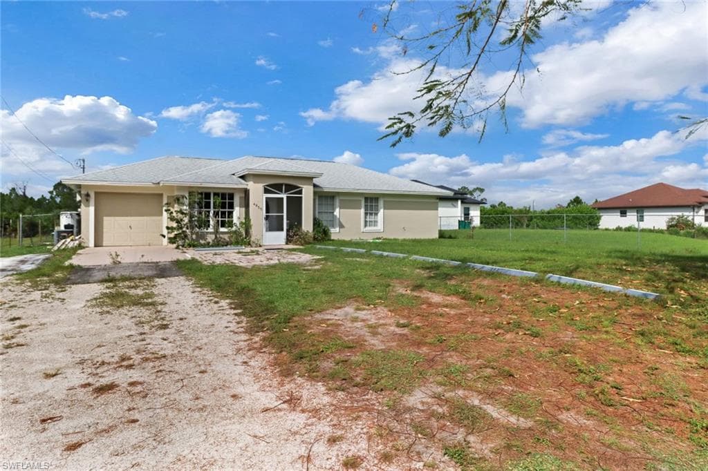 4855 16th ST NE NAPLES, FL 34120