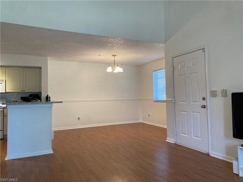 1270 Wildwood Lakes BLVD 202 NAPLES, FL 34104