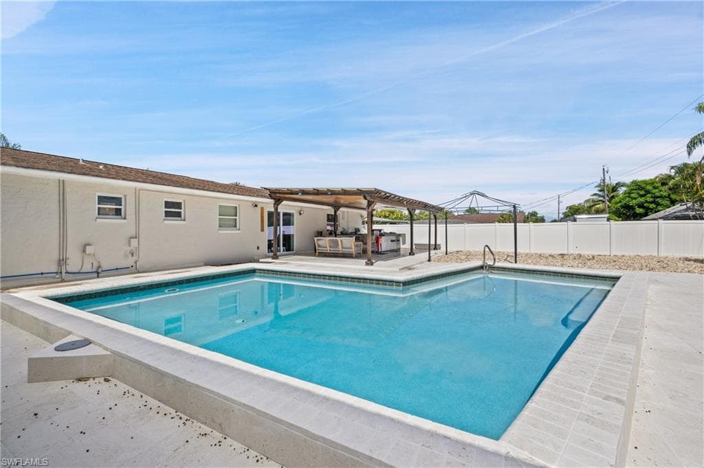 19121 Acorn RD FORT MYERS, FL 33967