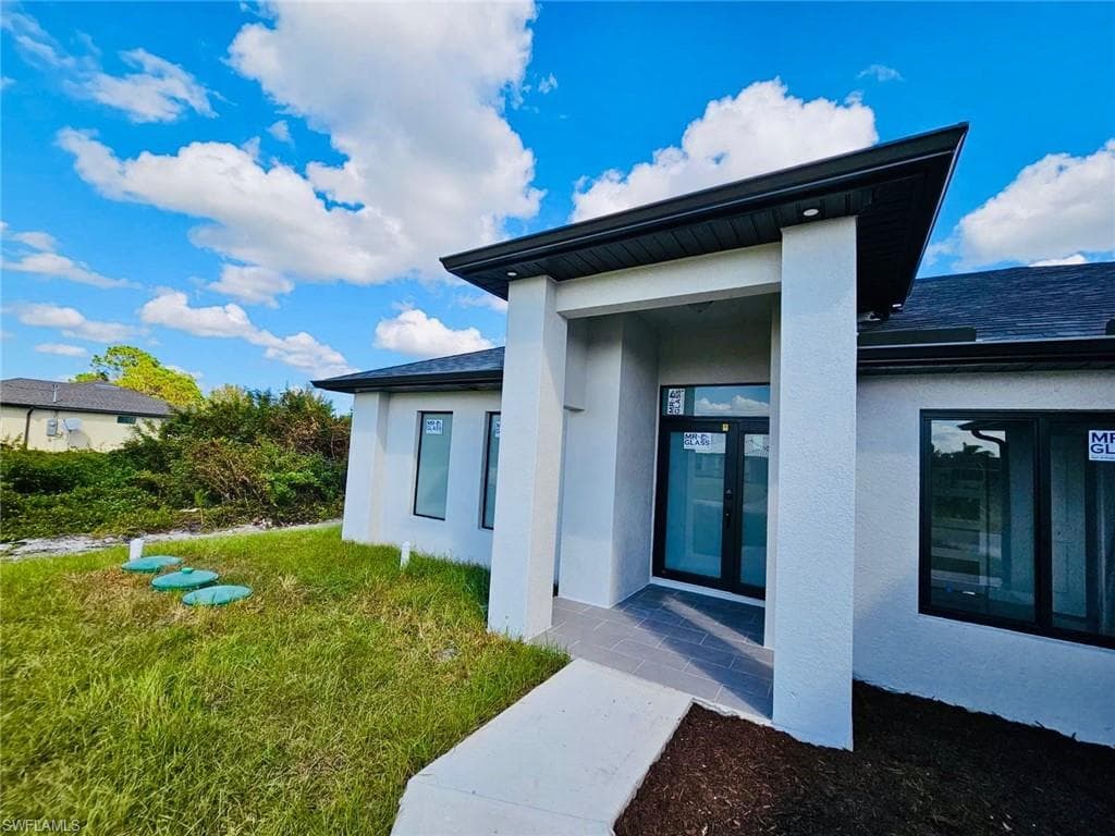 426 Picturesque AVE LEHIGH ACRES, FL 33974
