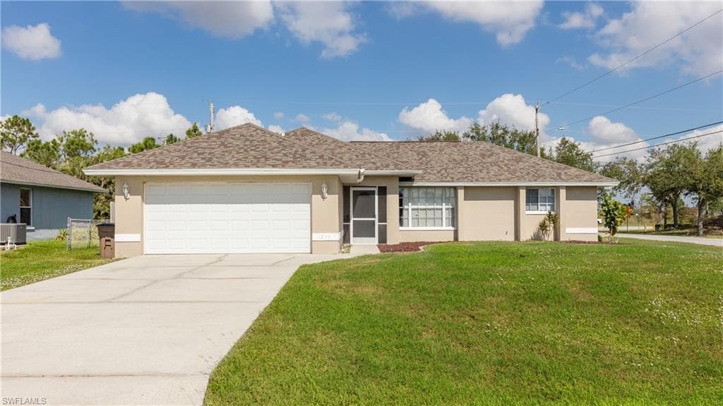 1219 25th ST CAPE CORAL, FL 33914