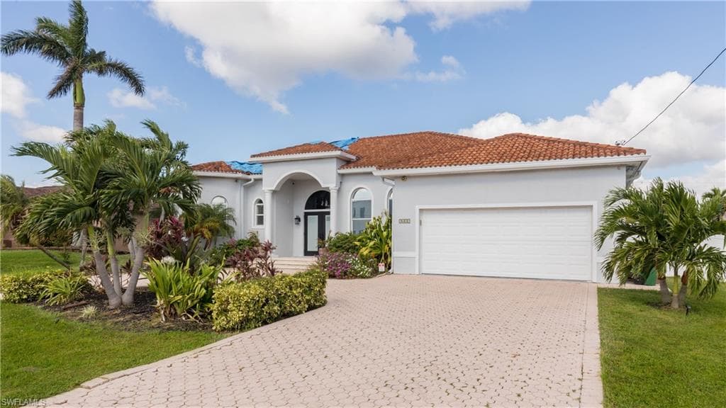 2631 Surfside BLVD CAPE CORAL, FL 33914