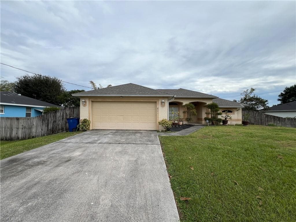 4895 Golfview BLVD