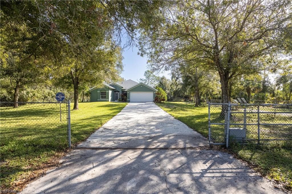 5431 Carter RD FORT MYERS, FL 33905