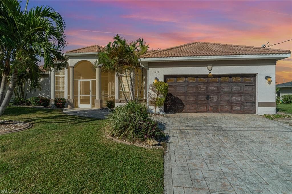 1236 SW 4th CT CAPE CORAL, FL 33991