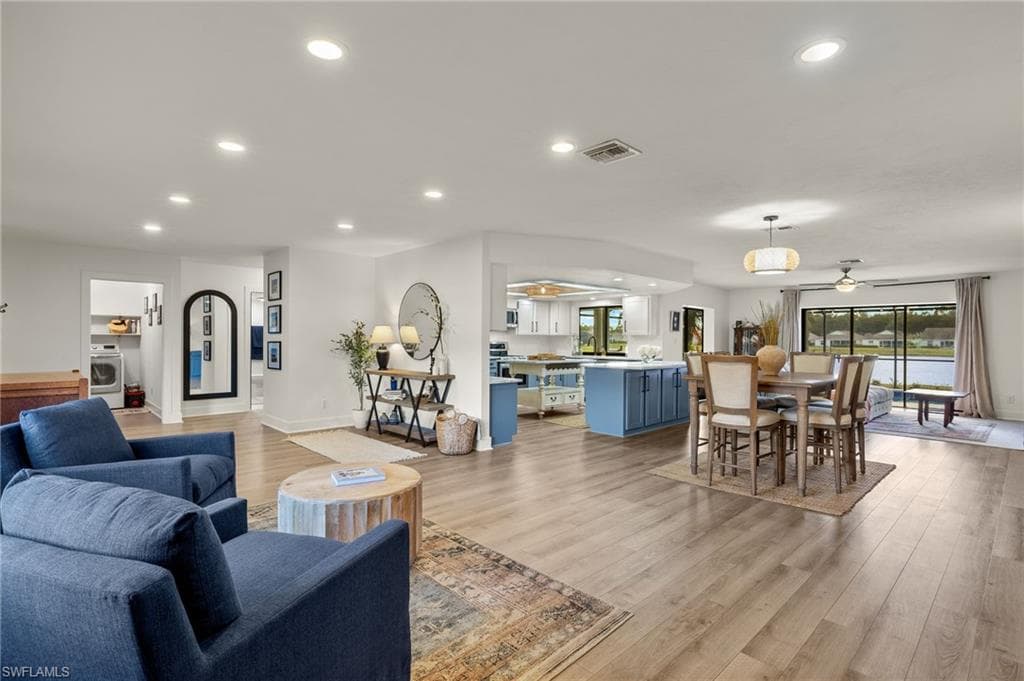 25464 Carney CIR BONITA SPRINGS, FL 34135