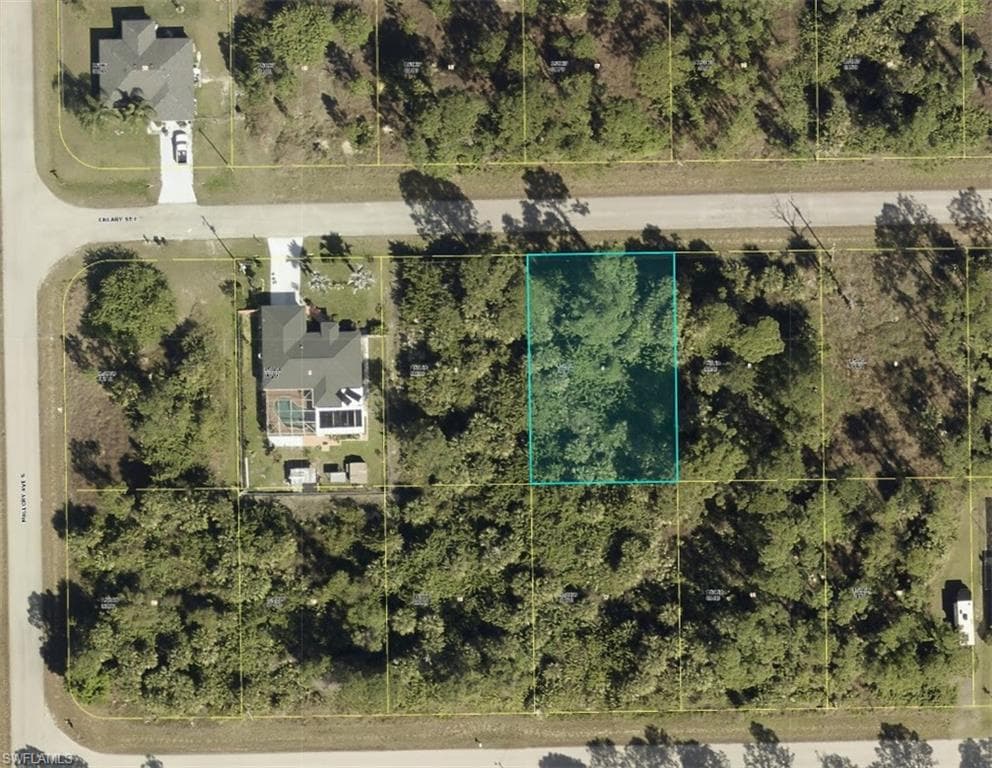 1240 Creary ST E LEHIGH ACRES, FL 33974
