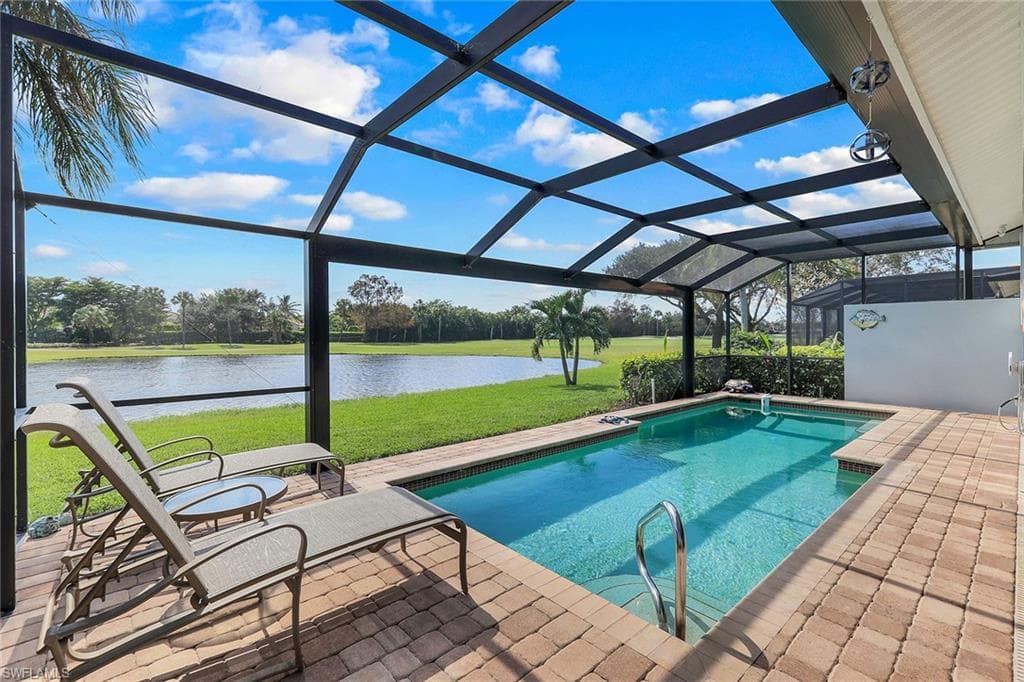 13700 Southampton DR BONITA SPRINGS, FL 34135