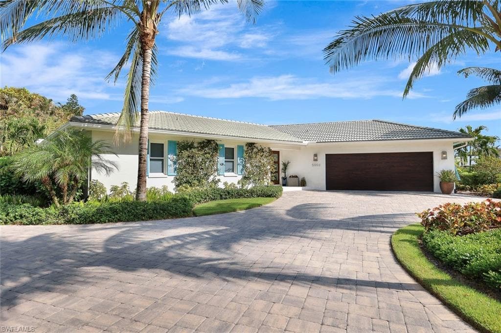5050 Crayton RD NAPLES, FL 34103
