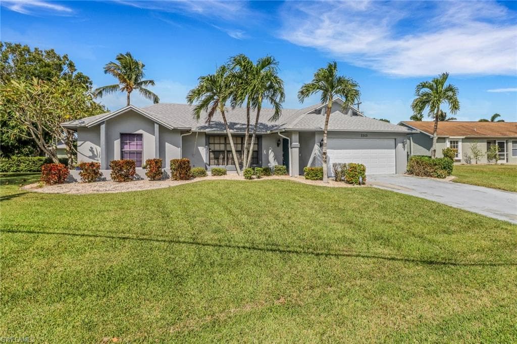 2203 NE 3rd ST CAPE CORAL, FL 33909