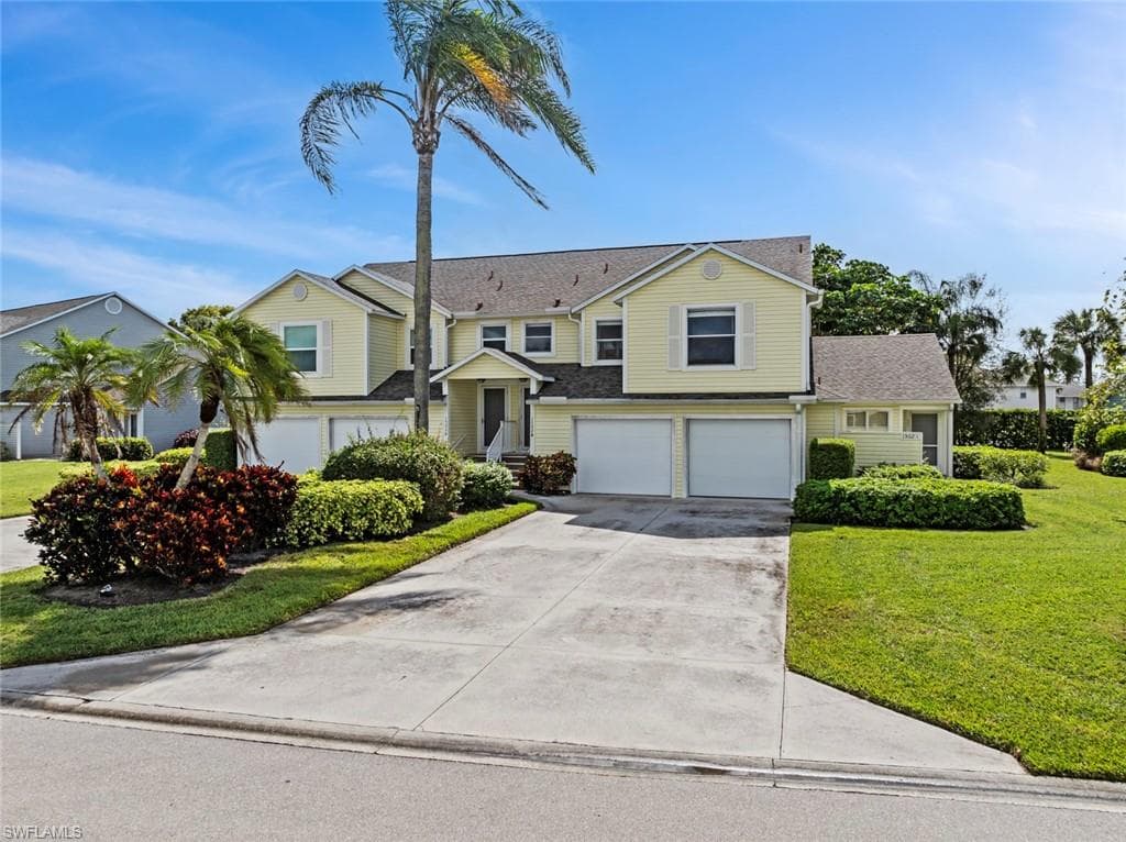 1502 Trafalgar LN B NAPLES, FL 34116