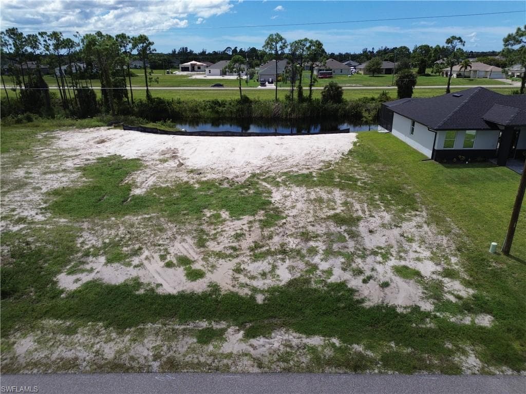 2900 NW 26th AVE CAPE CORAL, FL 33993