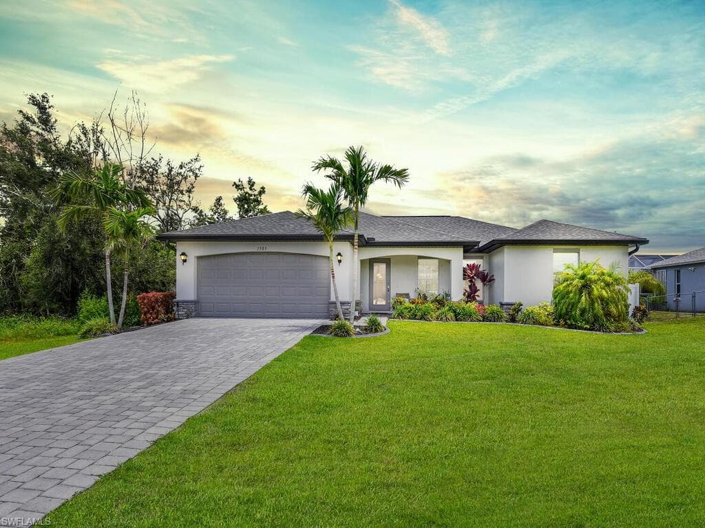 1503 19th PL CAPE CORAL, FL 33991