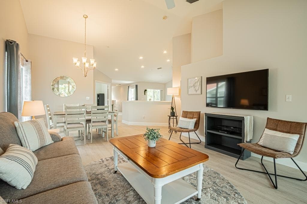 5090 Cedar Springs DR 204 NAPLES, FL 34110